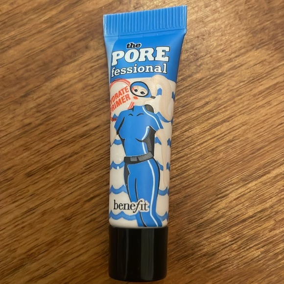 NWOT Ipsy makeup bag with samples - Picture 7 of 10